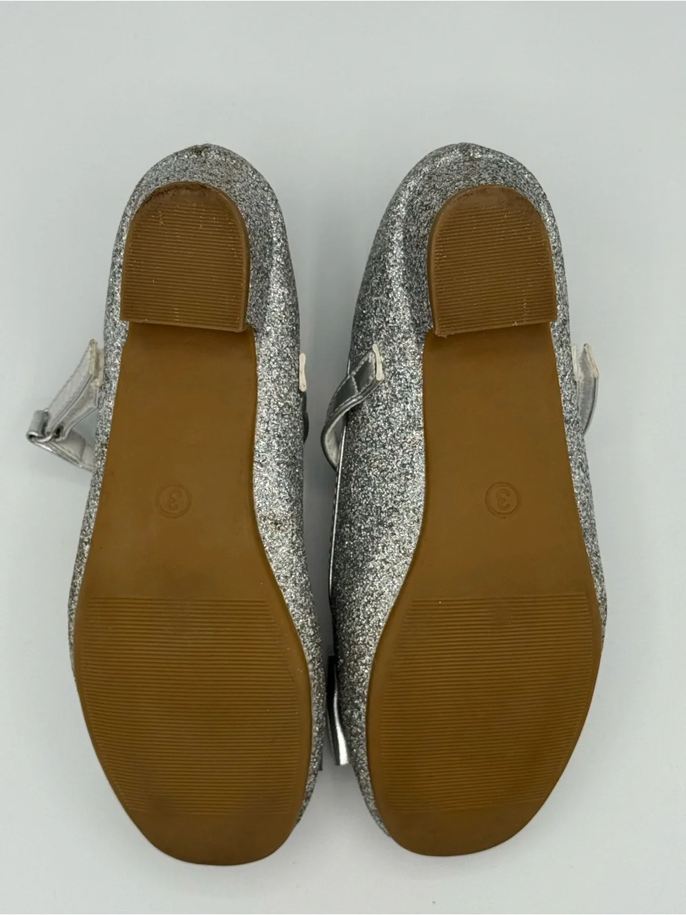 Stelle Mary Jane Silver Glitter Shoes with Prominent Bow